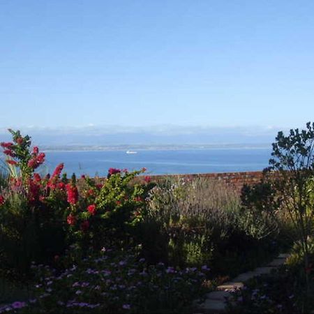 Bienvenue Self Catering Appartement Mosselbaai Buitenkant foto