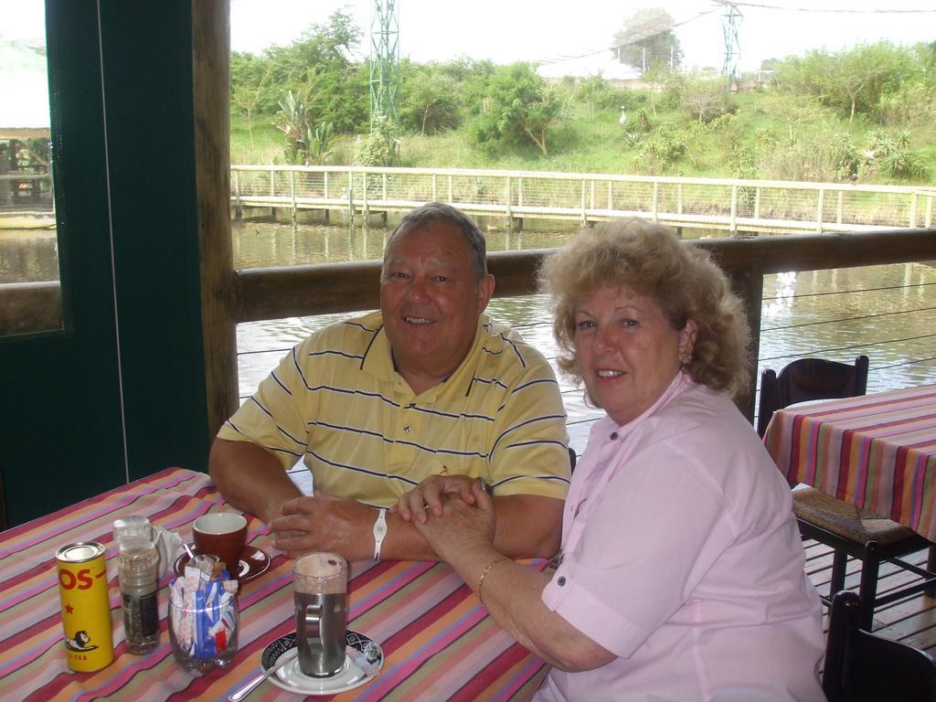 Bienvenue Self Catering Appartement Mosselbaai Buitenkant foto