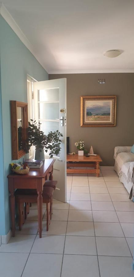 Bienvenue Self Catering Appartement Mosselbaai Buitenkant foto